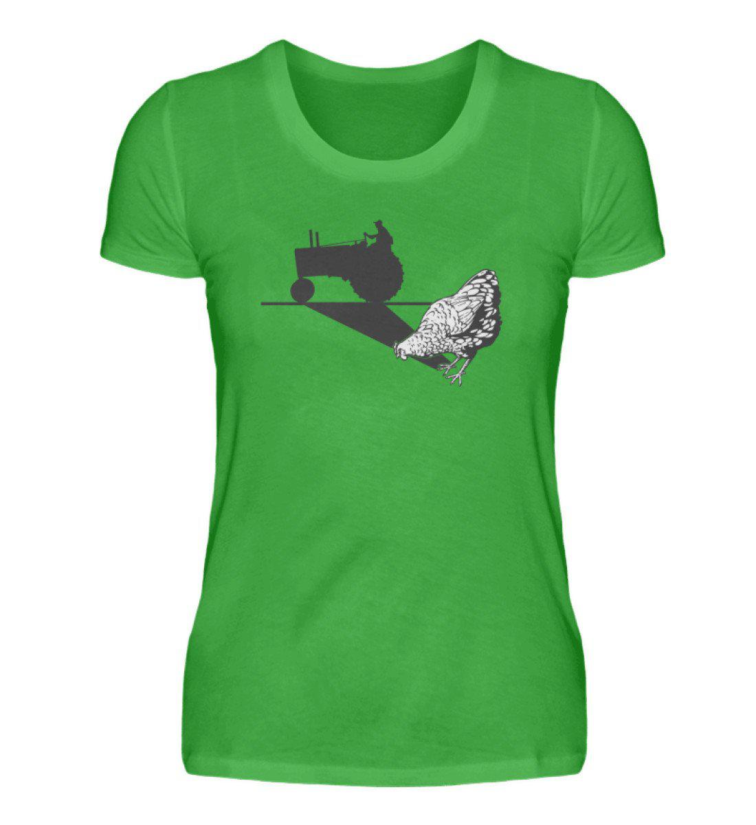 Huhn Traktor Schatten · Damen T-Shirt-Damen Basic T-Shirt-Green Apple-S-Agrarstarz
