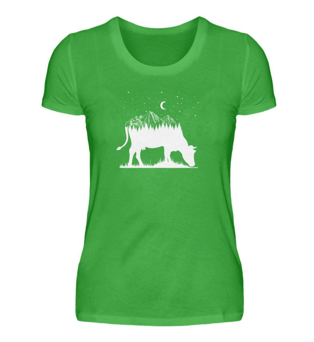 Kuh Landschaft simple · Damen T-Shirt-Damen Basic T-Shirt-Green Apple-S-Agrarstarz