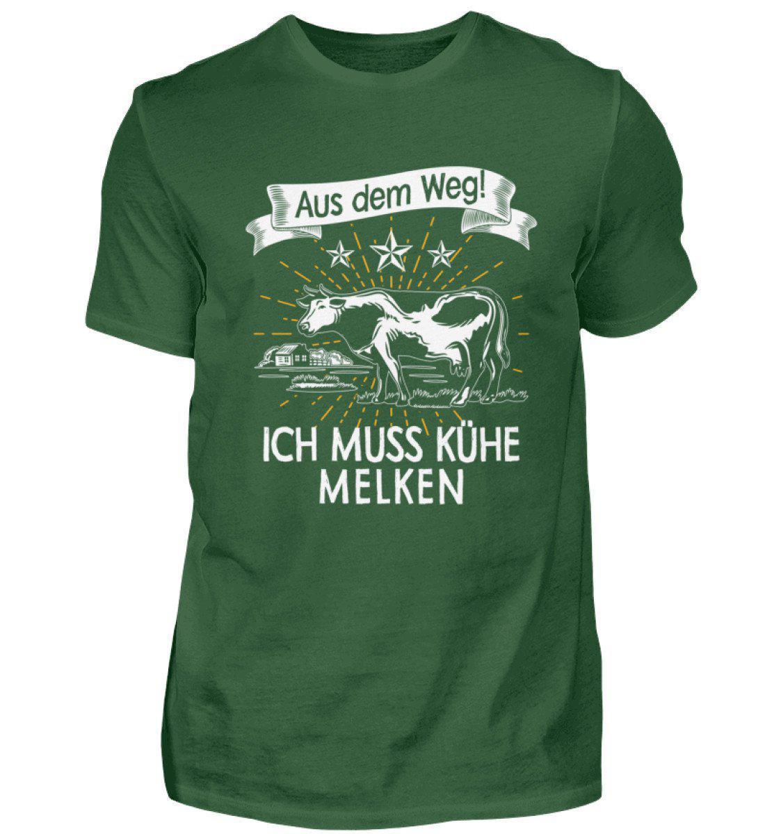 Aus dem Weg! Kühe melken · Herren T-Shirt-Herren Basic T-Shirt-Bottle Green-S-Agrarstarz