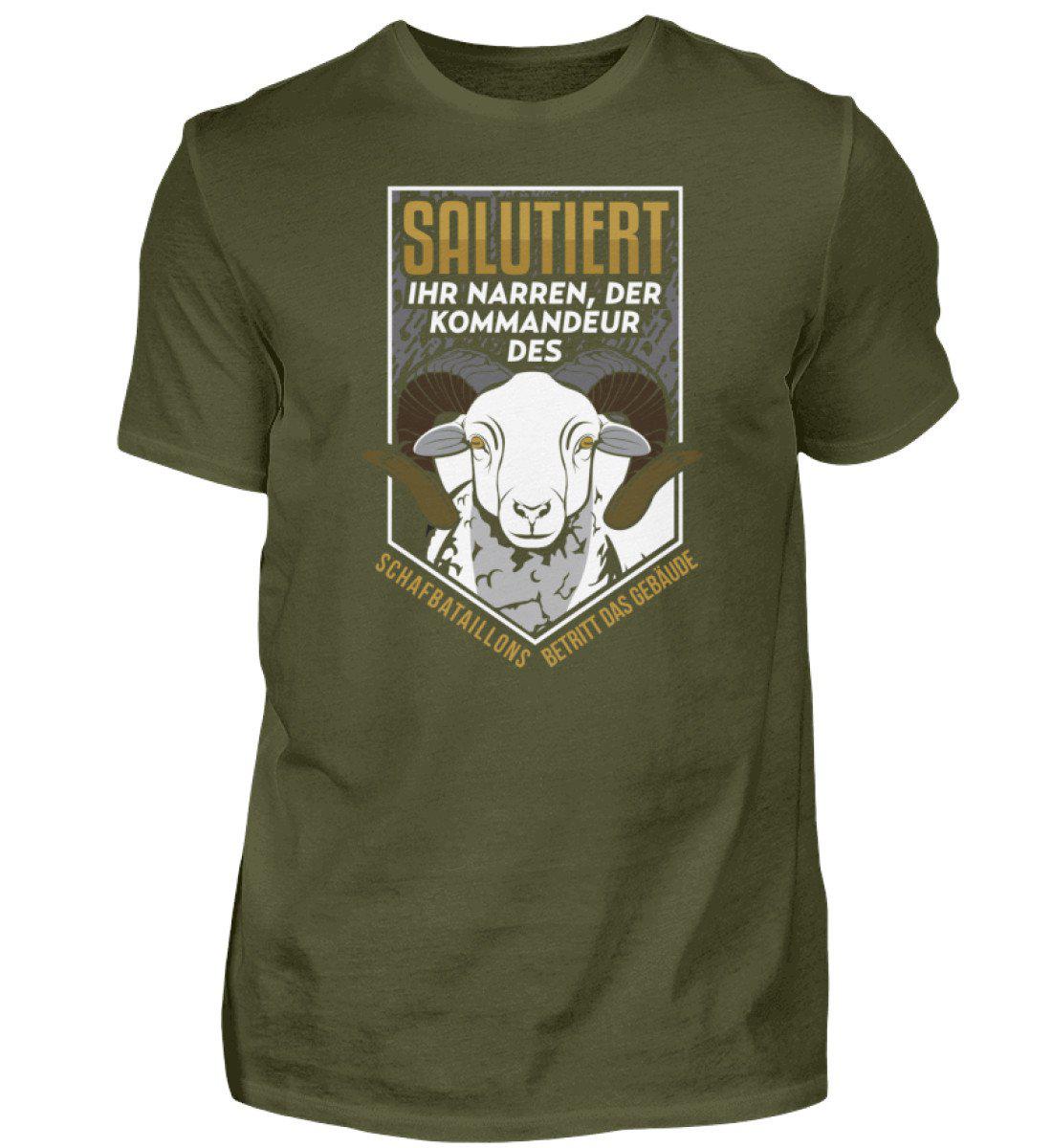 Kommandeur Schafbataillon · Herren T-Shirt-Herren Basic T-Shirt-Urban Khaki-S-Agrarstarz