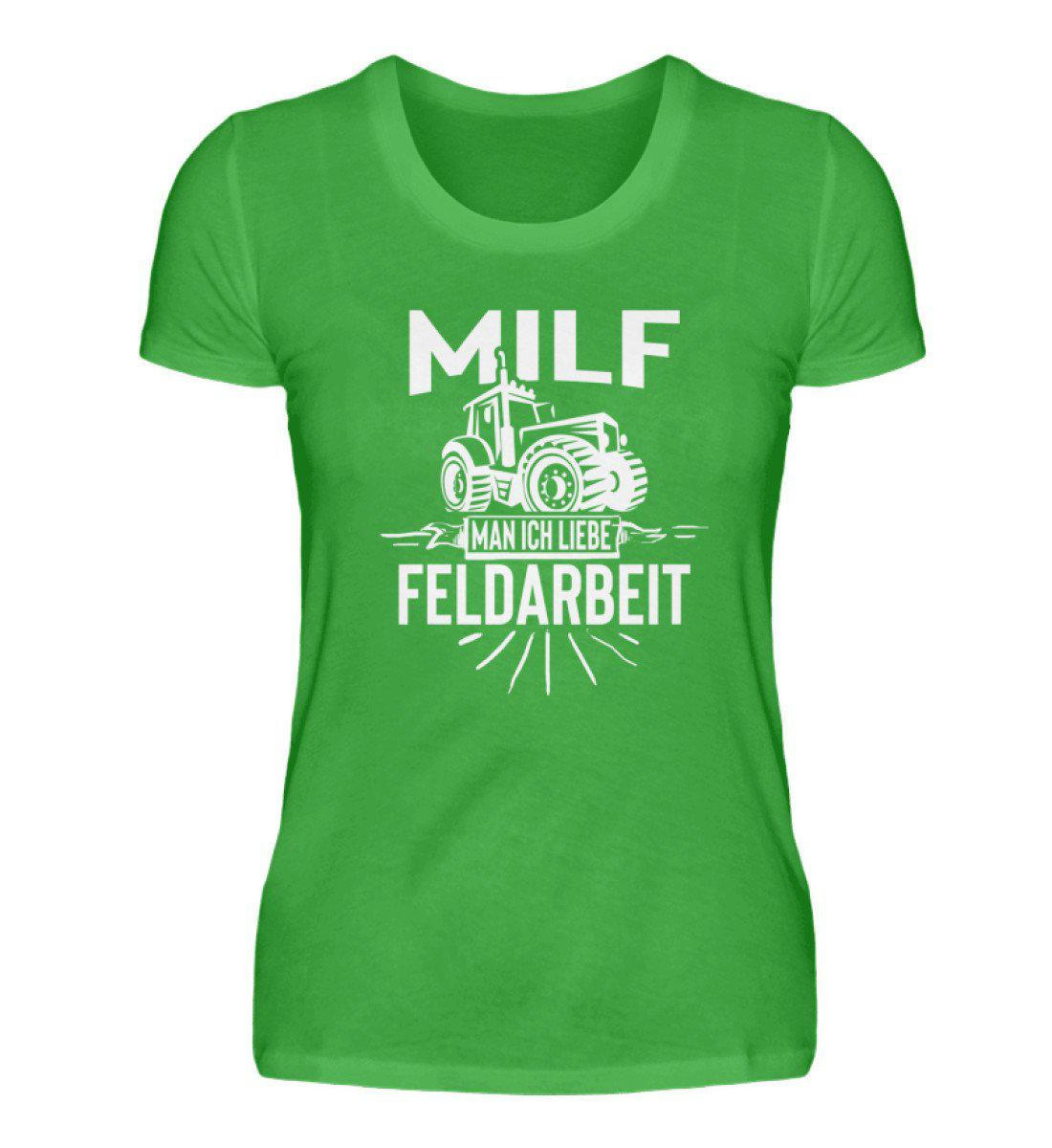 MILF Feldarbeit · Damen T-Shirt-Damen Basic T-Shirt-Green Apple-S-Agrarstarz