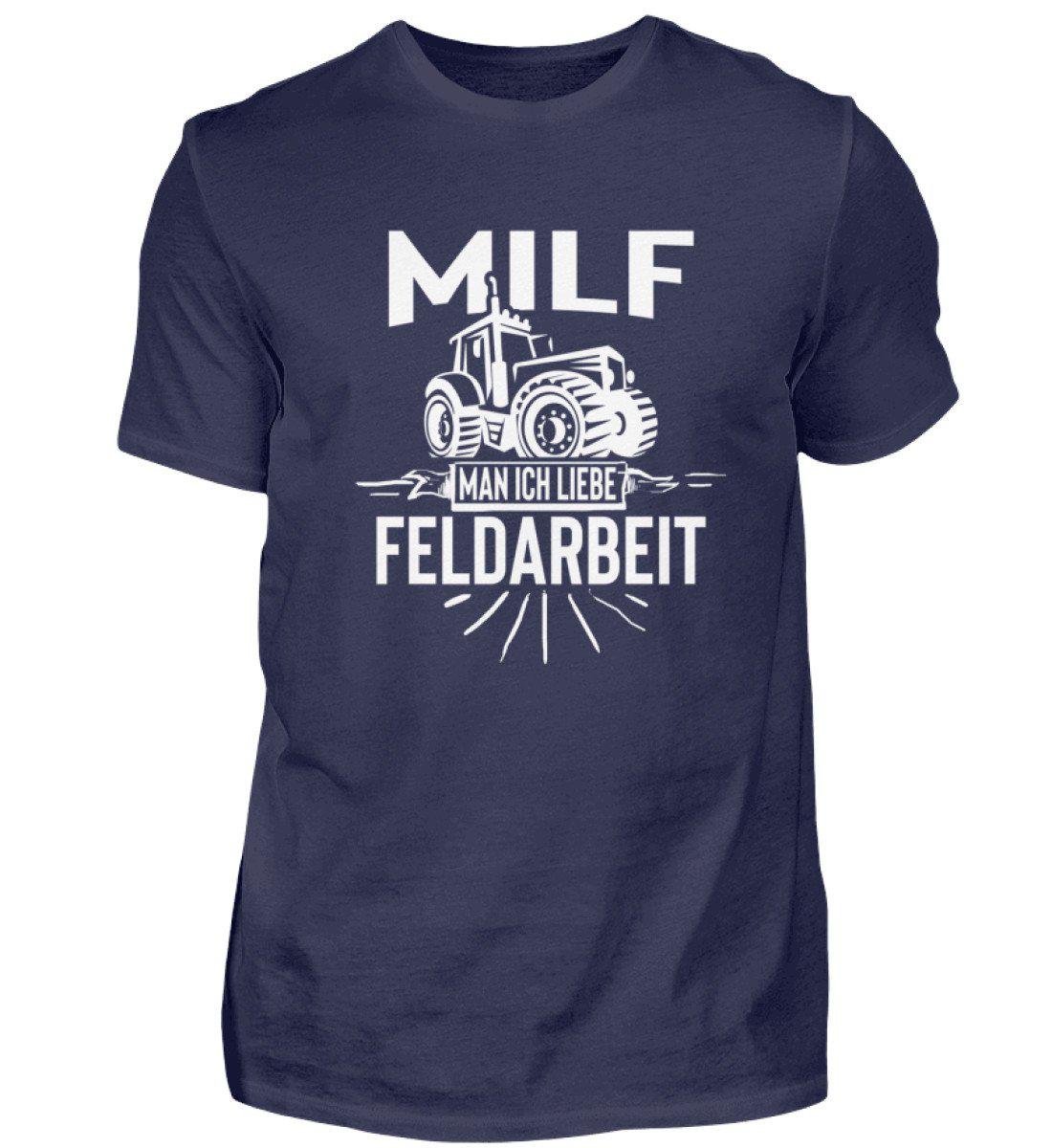 MILF Feldarbeit · Herren T-Shirt-Herren Basic T-Shirt-Navy-S-Agrarstarz
